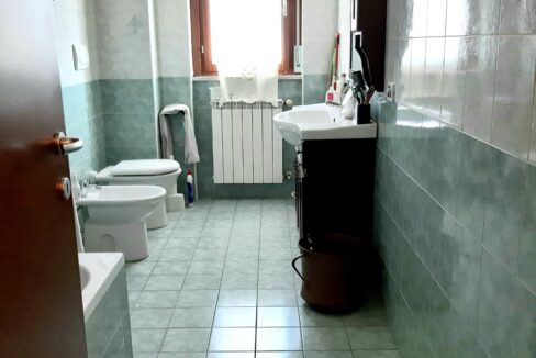 bagno principale immobiliare capista ortona via dei dubbi agenzia immobiliare capista
