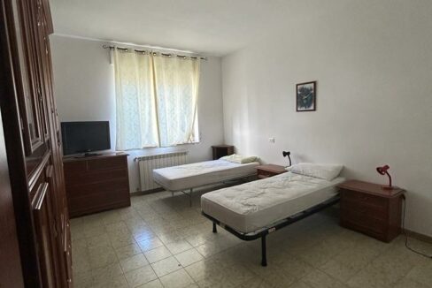 CAMERA VIA CIVILTA DEL LAVORO IMMOBILIARE CAPISTA