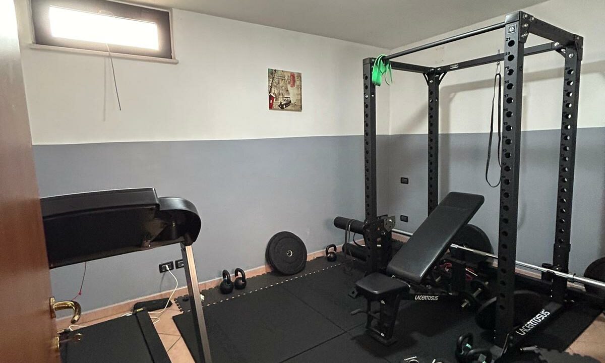 CAMERA VILLA C.DA CASONE IMMOBILIARE CAPISTA