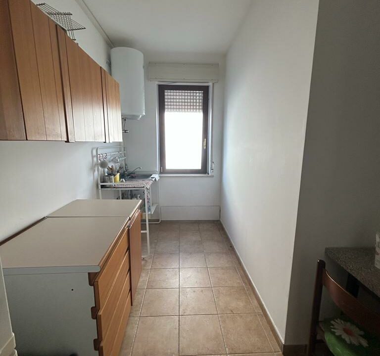 CUCINA VIA CIVILTA DEL LAVORO IMMOBILIARE CAPISTA