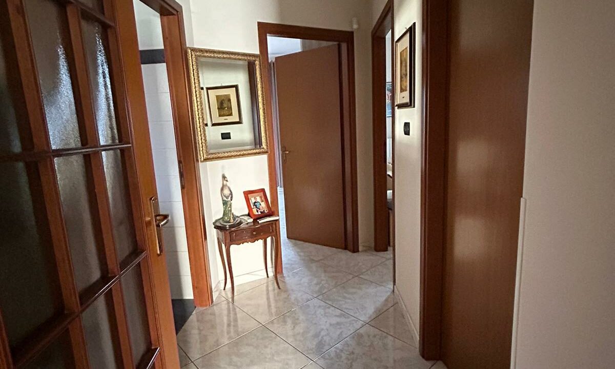 DISIMPEGNO VILLA C.DA CASONE IMMOBILIARE CAPISTA