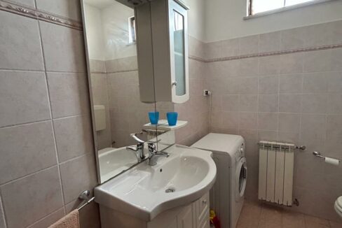LAVABO BAGNO VIA CIVILTA DEL LAVORO IMMOBILIARE CAPISTA