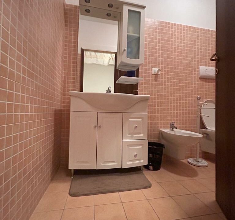 LAVANDINO BAGNO VIA CIVILTA DEL LAVORO IMMOBILIARE CAPISTA