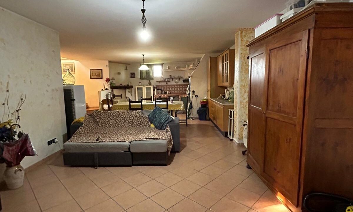 SALA TAVERNA VILLA C.DA CASONE IMMOBILIARE CAPISTA